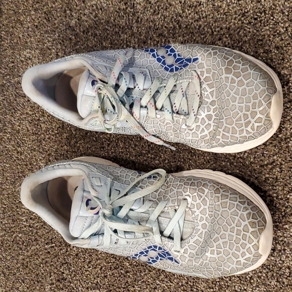 Saucony Womens Unicorn  sneakers running shoes - Picture 3 of 12